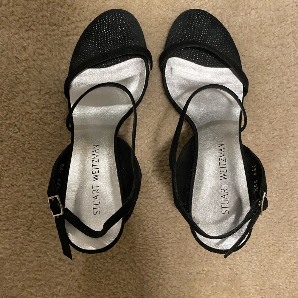 Barely worn Stuart Weitzman heels.